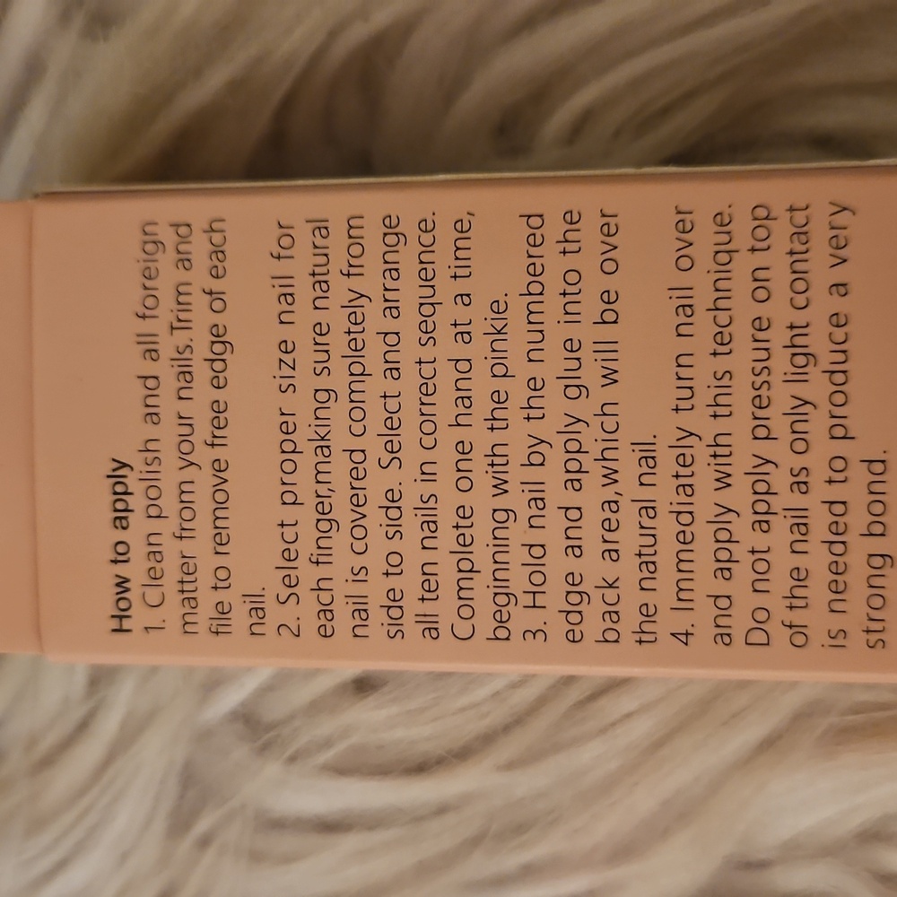 Tip Beauty Press-On Nails | Blue & Orange Floral Set | French Tip | 24 Nails - Picture 4 of 6